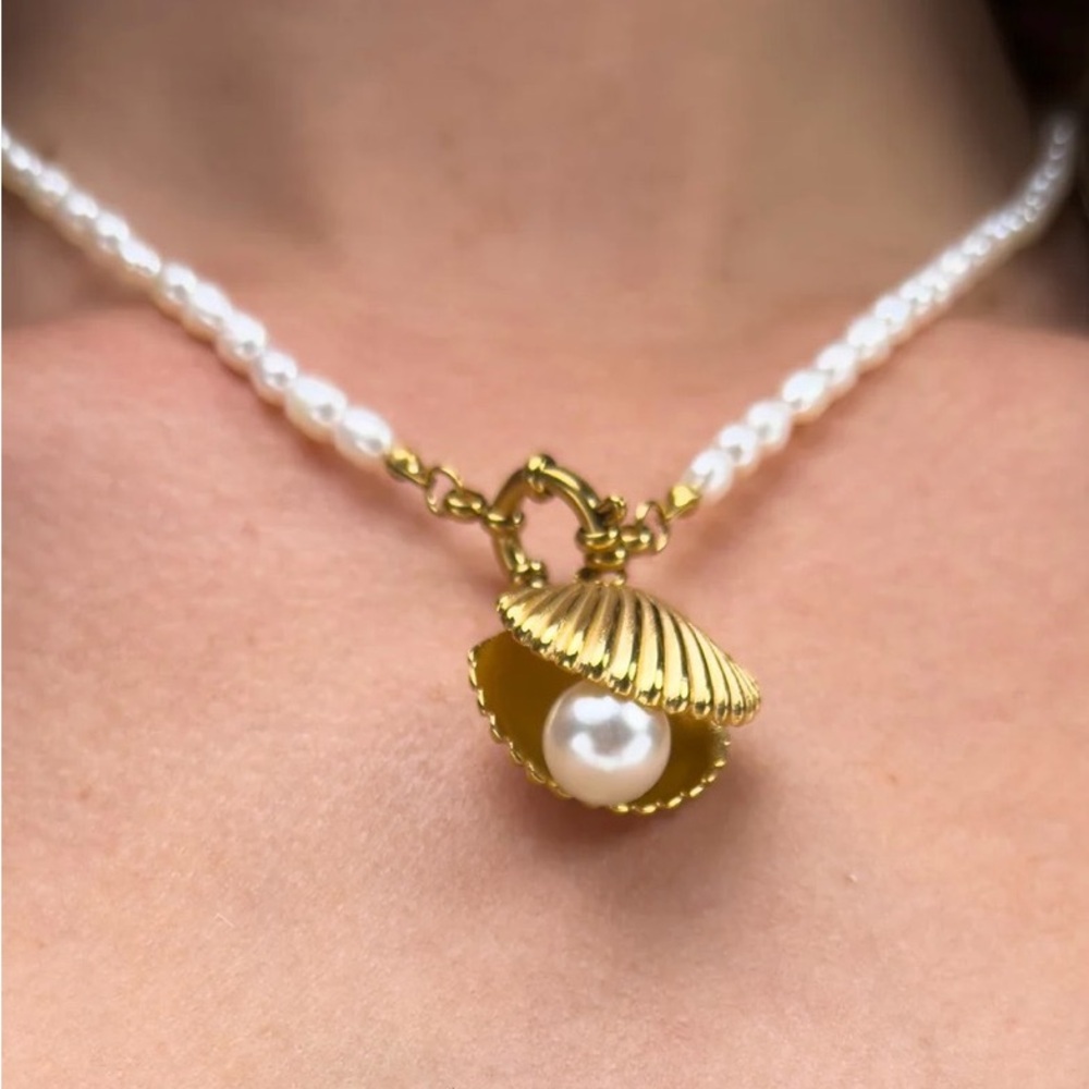 Oshena Designer Beachwear Selene Pearl Shell Necklace FREE jewelry‎ box!